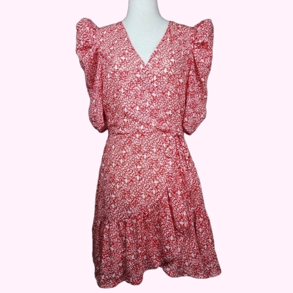 New Red Ditzy Floral Short Puff Sleeve Flutter Hem Wrap Mini Dress Size Medium - Picture 3 of 15